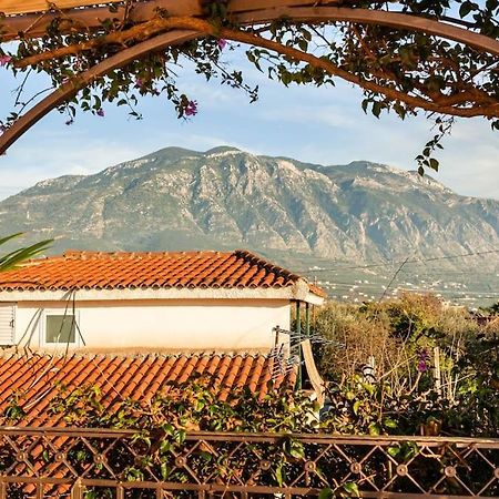 Bougainvillea House 2 Kalamata Exterior foto